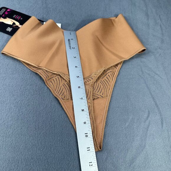 Maidenform Women's Size Large Shaper Thong Firm Control Beige New With Tags - Picture 11 of 11